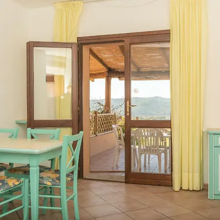 Porto Mannu 305 *